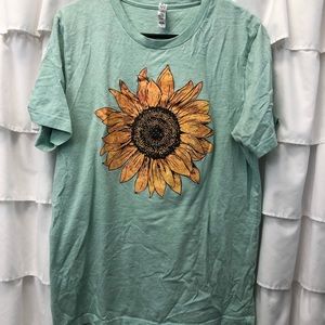 Kanvas brand sunflower t-shirt